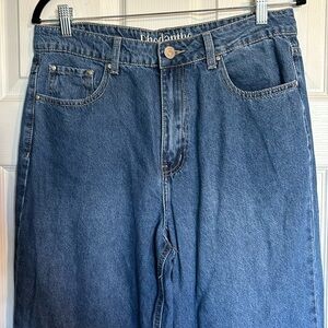 Rhodanthe women’s blue high rise mom jeans size 12